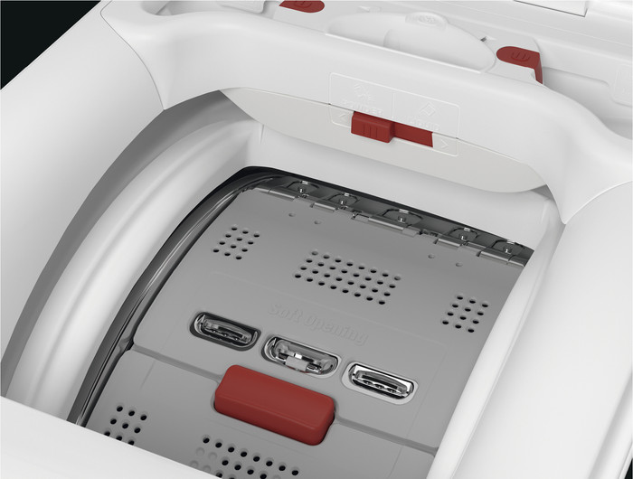 AEG LTR7A70260 ProSteam · Photo 3 sur 4